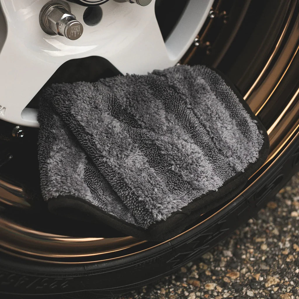 THE RAG COMPANY THE GAUNTLET MICROFIBER DRYING TOWEL WHEEL TOWEL - 3 Pack